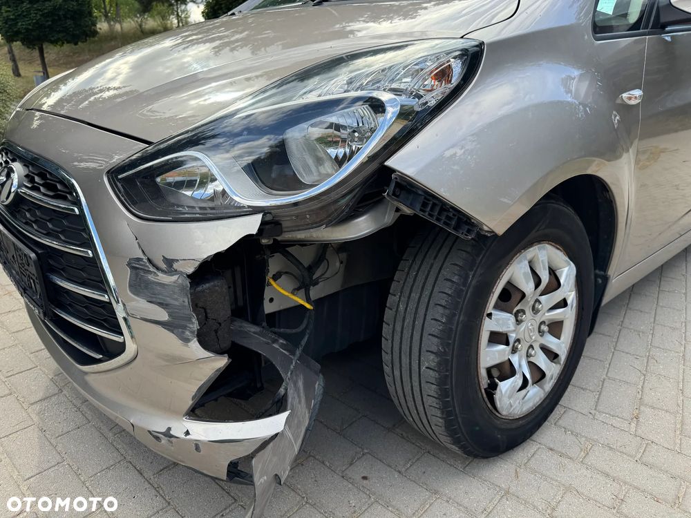 Hyundai ix20 1.4 blue Trend - 11