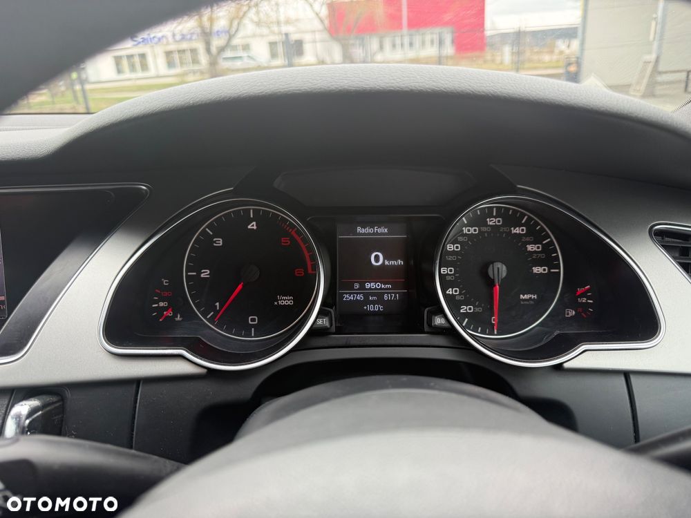Audi A5 Coupé 2.0 TDI DPF - 11