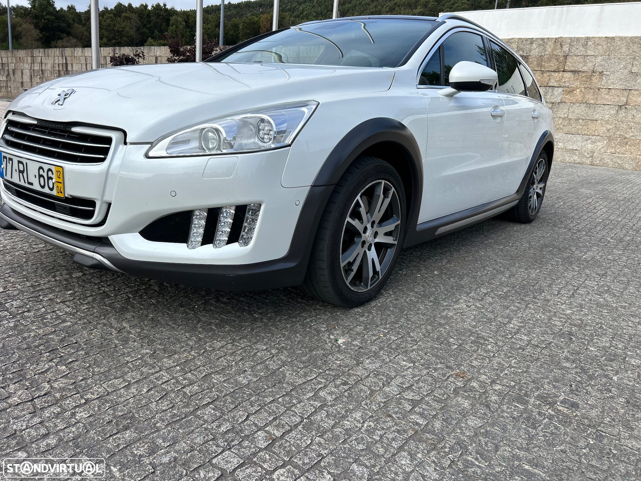 Peugeot 508 RXH 2.0 HDi Hybrid4 Limited Edition 2-Tronic - 15