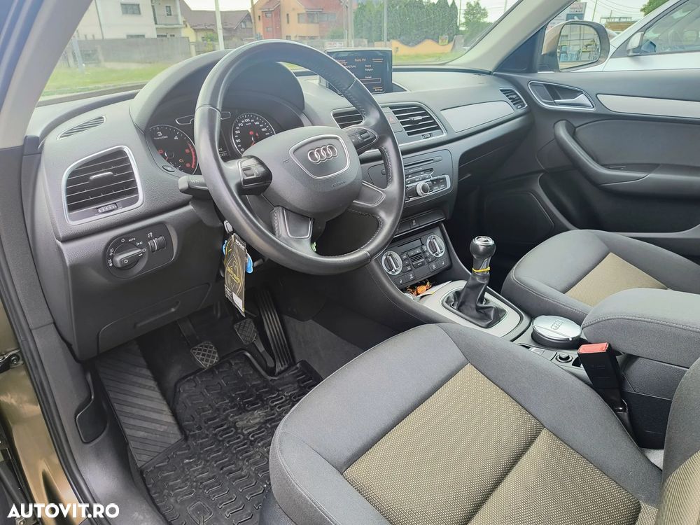 Audi Q3 2.0 TDI - 9