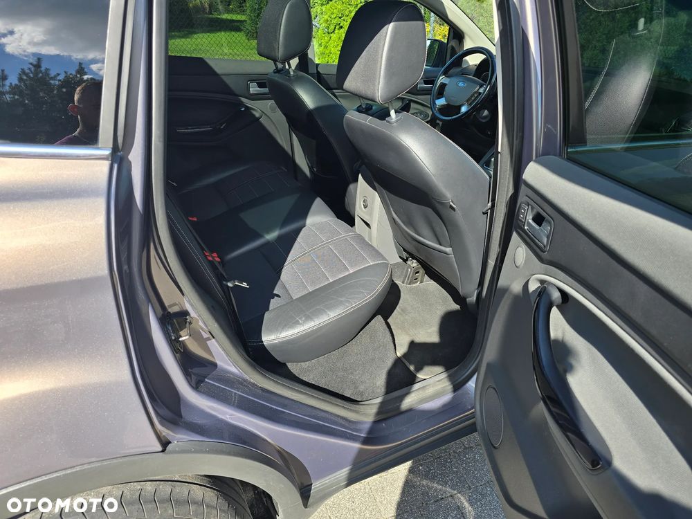 Ford Kuga 2.0 TDCi Titanium S - 12