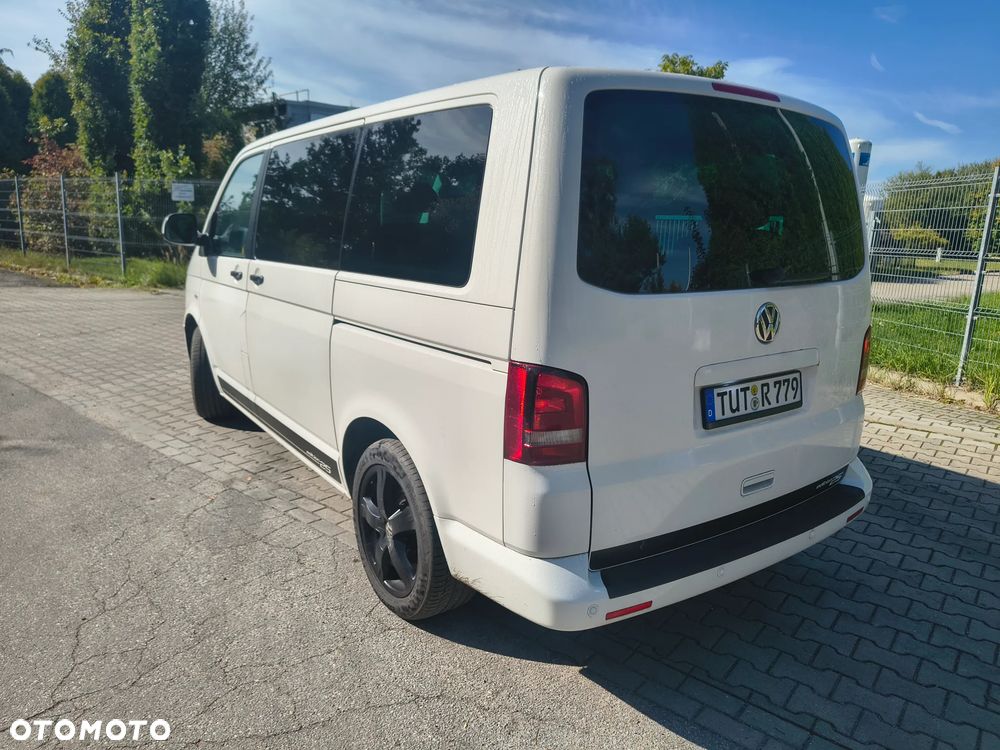 Volkswagen Multivan - 3
