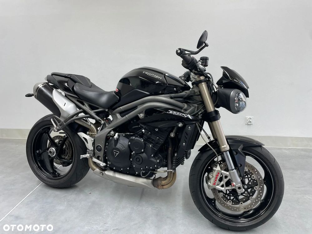 Triumph Speed Triple - 2