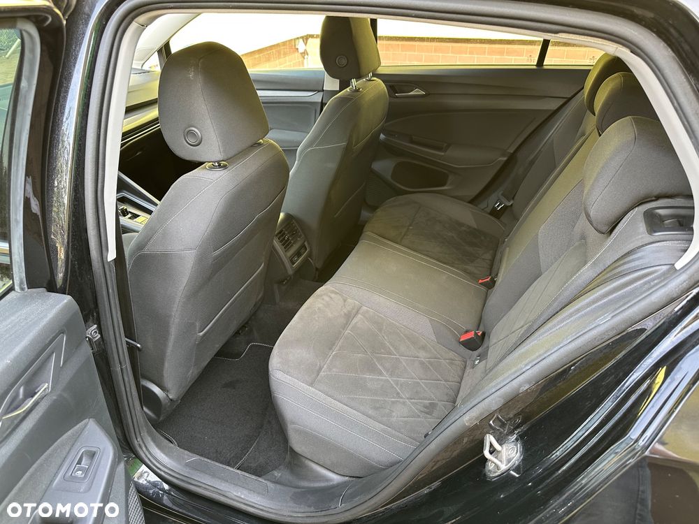 Volkswagen Golf - 14