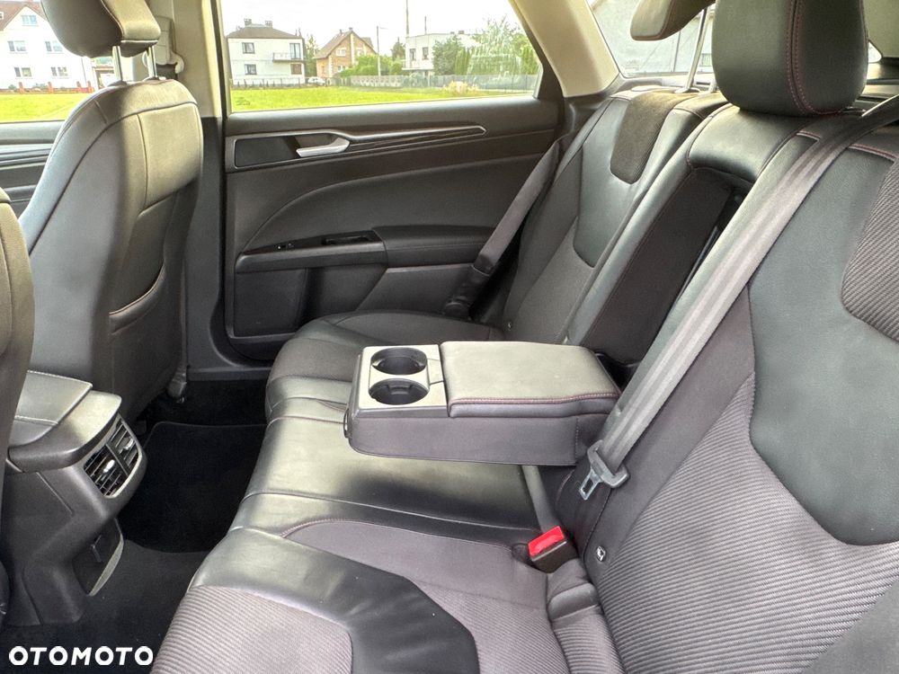 Ford Mondeo 1.5 EcoBoost ST-Line - 20