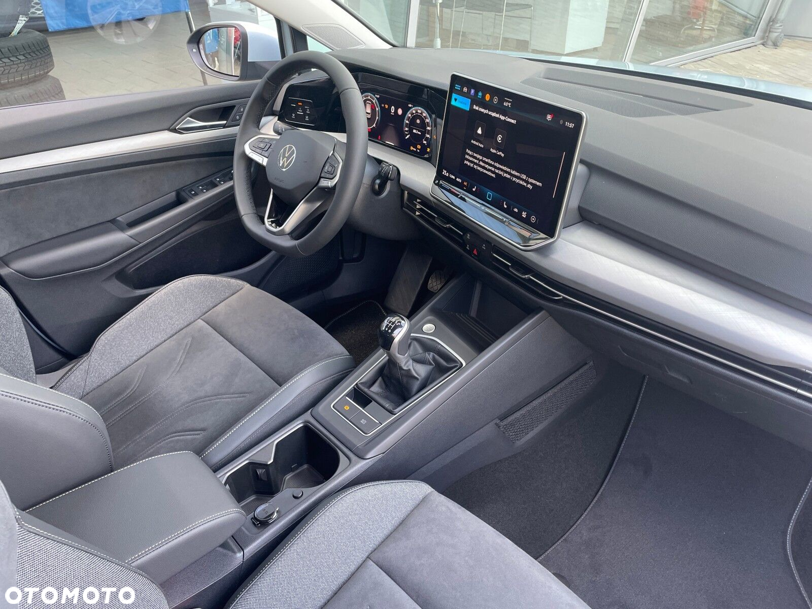 Volkswagen Golf - 15