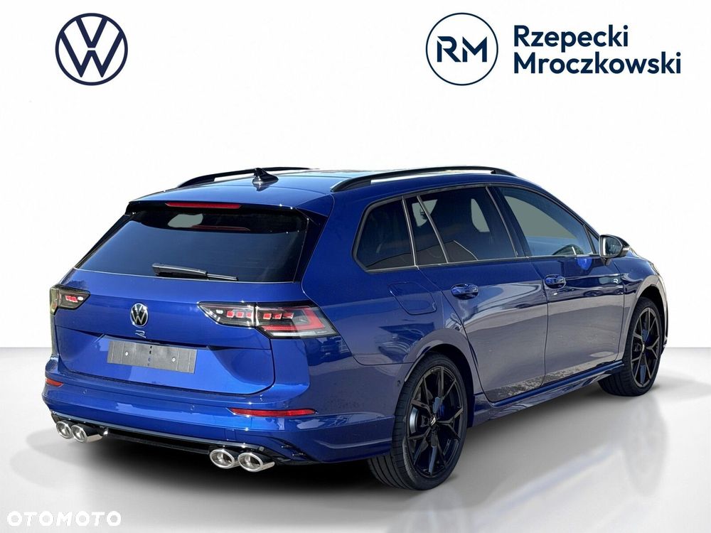 Volkswagen Golf - 5