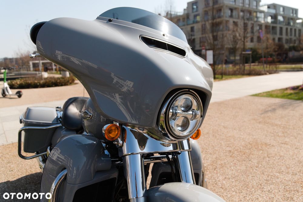 Harley-Davidson Touring Street Glide - 6