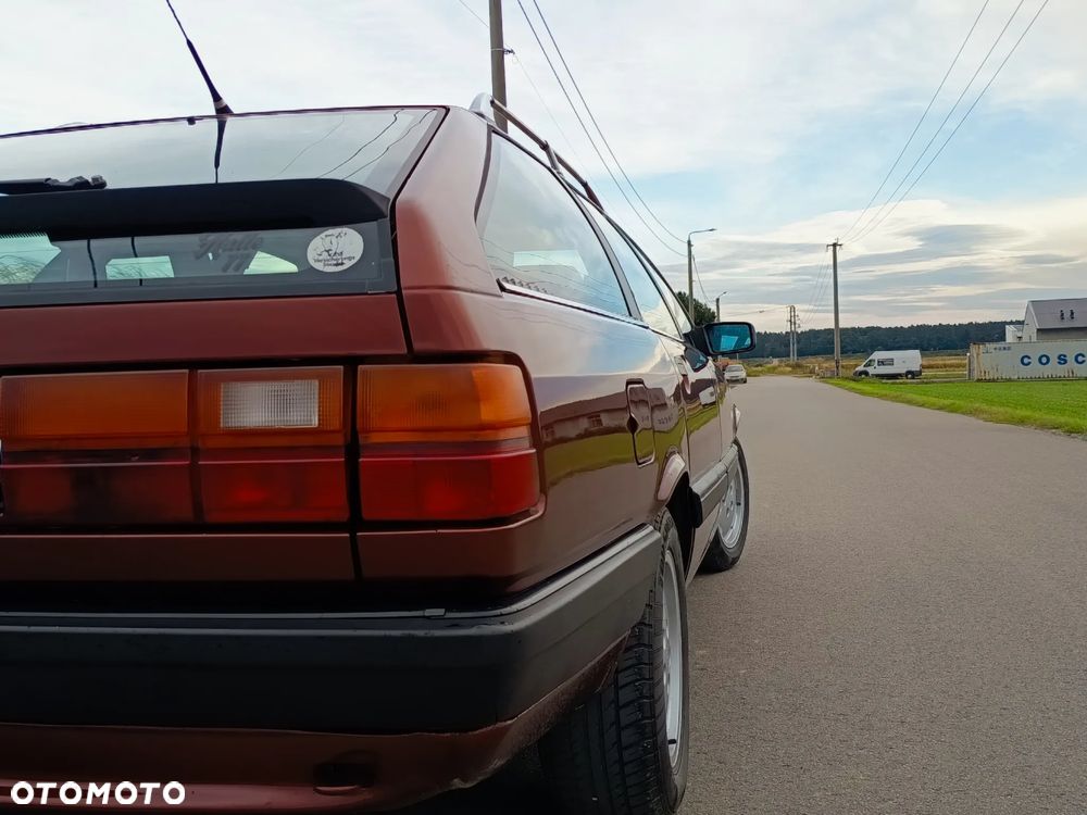 Audi 100 2.3 E - 20
