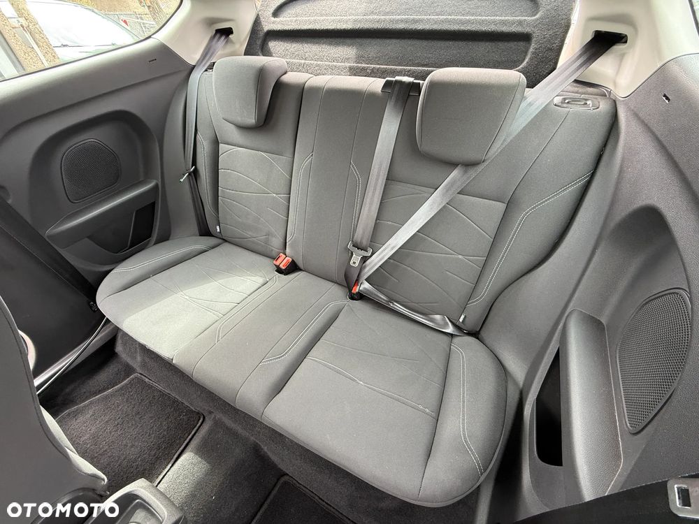 Ford Fiesta 1.25 Celebration - 17