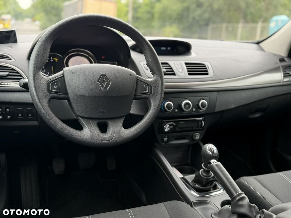 Renault Megane - 12