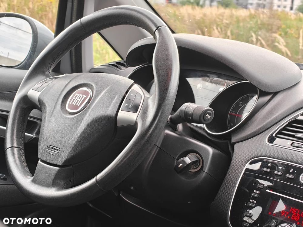 Fiat Punto 1.4 Easy S&S - 21