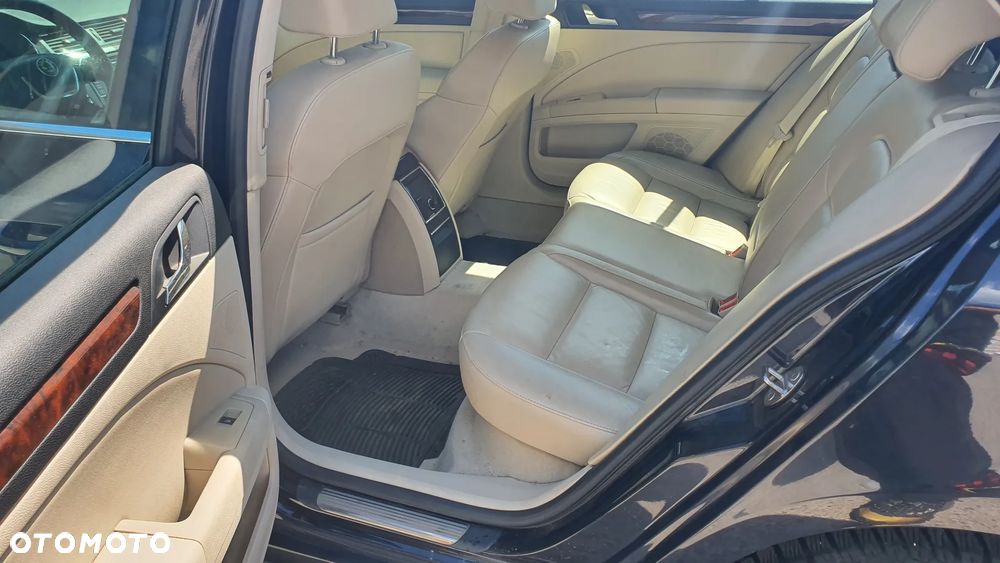 Skoda Superb 2.0 TDI Elegance DSG - 8