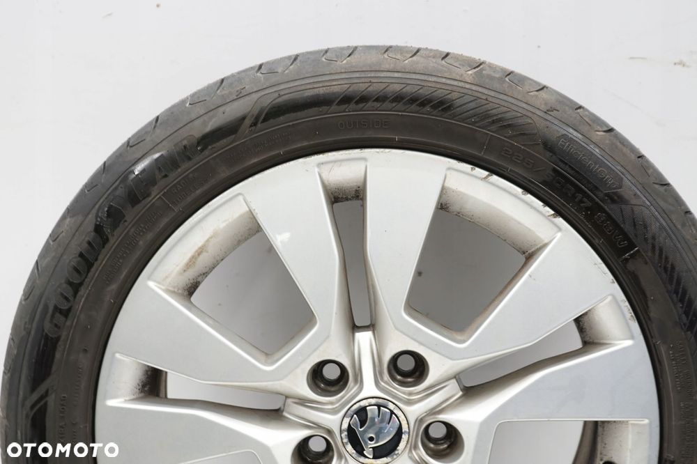 SKODA YETI LIFT 16R FELGA ALUMINIOWA 17" 5X112 ET45 5L0601025L - 2