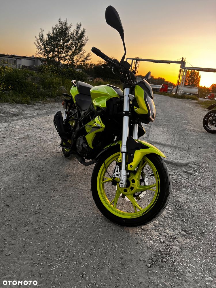 Benelli BN 125 - 4