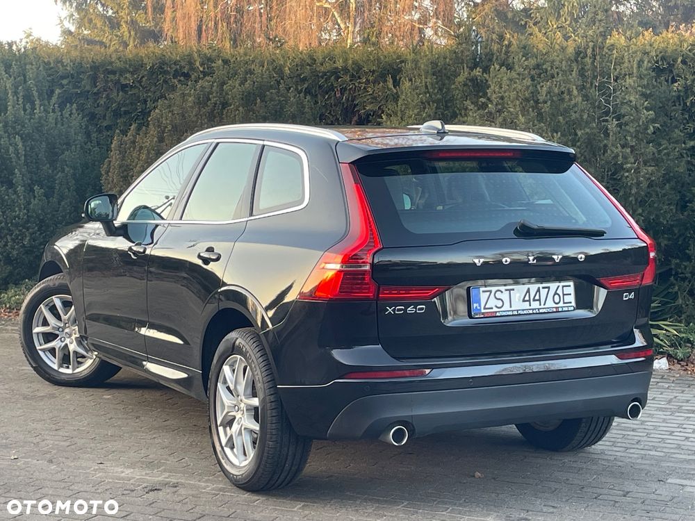 Volvo XC 60 D4 Geartronic Momentum - 3