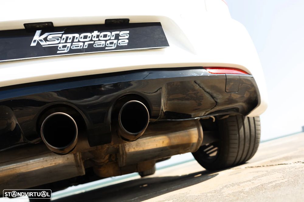 VW Golf 2.0 R DSG - 18