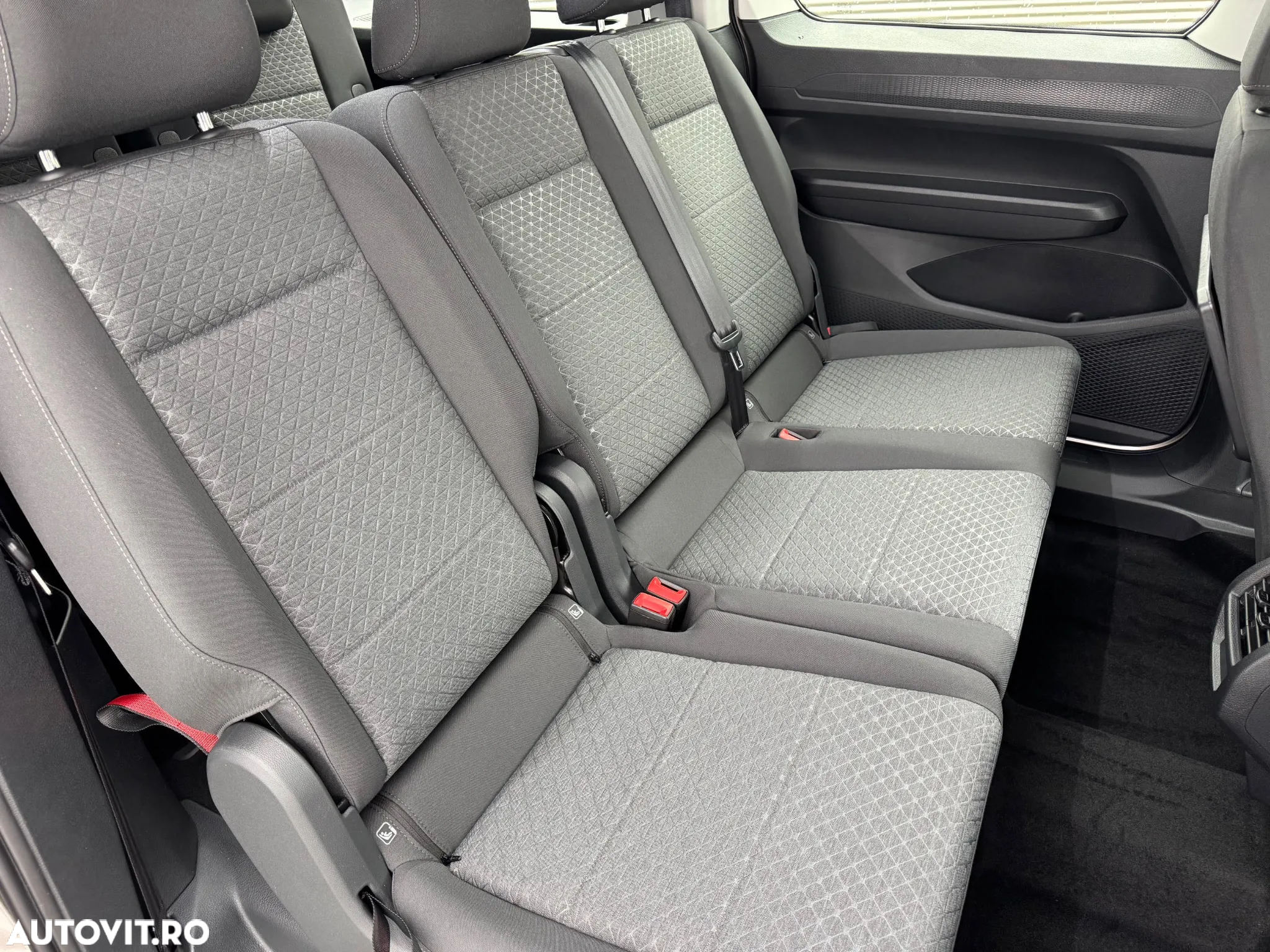 Ford Tourneo Connect 2.0L EcoBlue LWB Titanium - 17