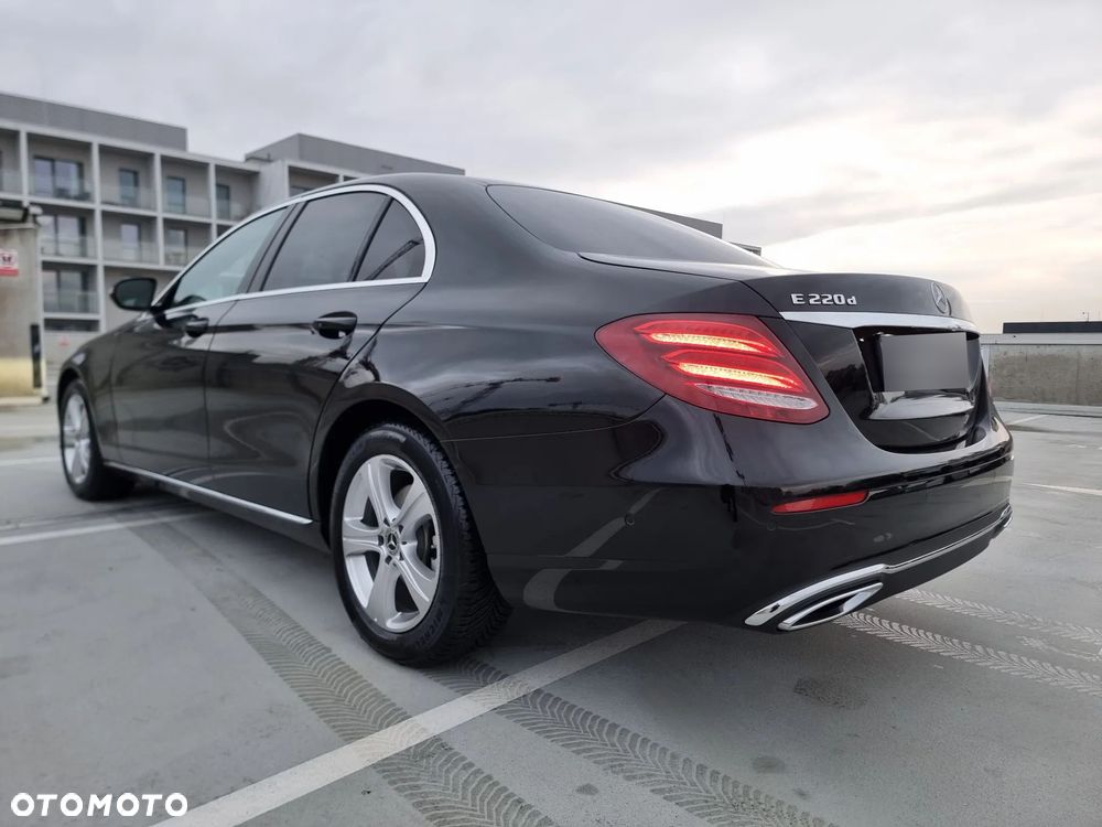 Mercedes-Benz Klasa E 220 d 9G-TRONIC Avantgarde - 27