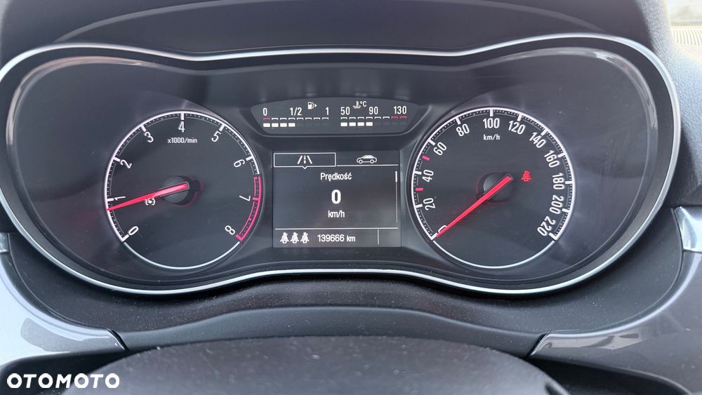 Opel Corsa 1.4 T Cosmo S&S - 10