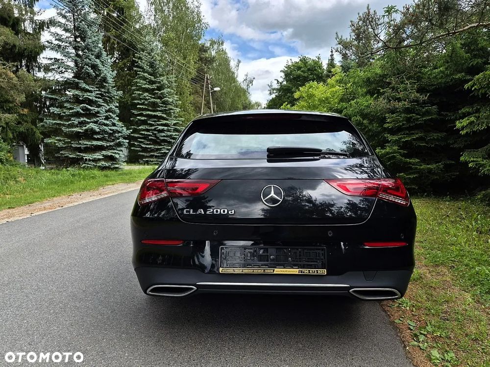 Mercedes-Benz CLA 200 d 8G-DCT Progressive - 32