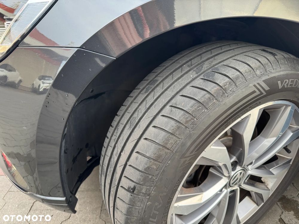 Volkswagen Passat 1.8 TSI BMT Comfortline - 15