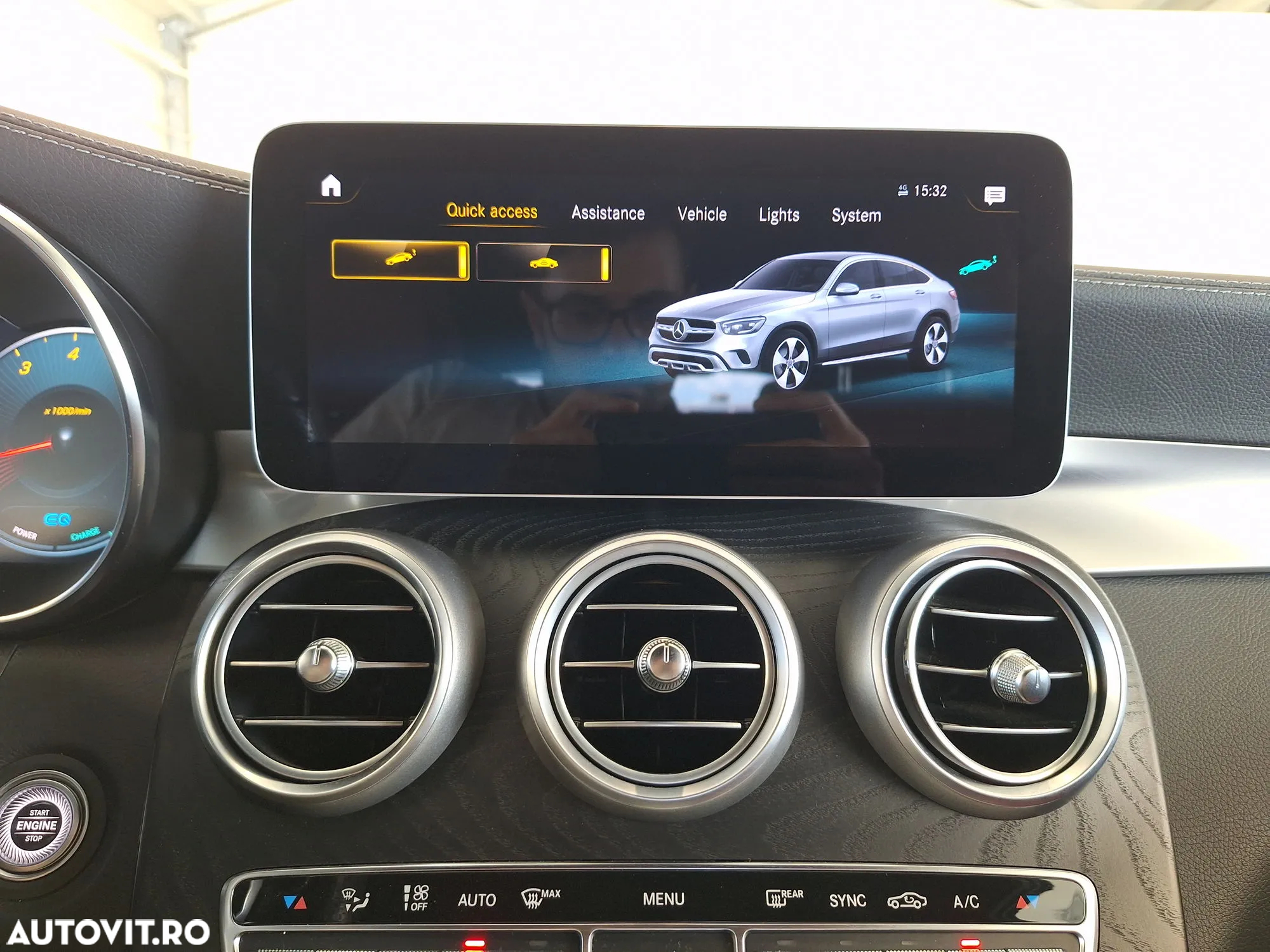 Mercedes-Benz GLC Coupe 300 4MATIC MHEV - 25
