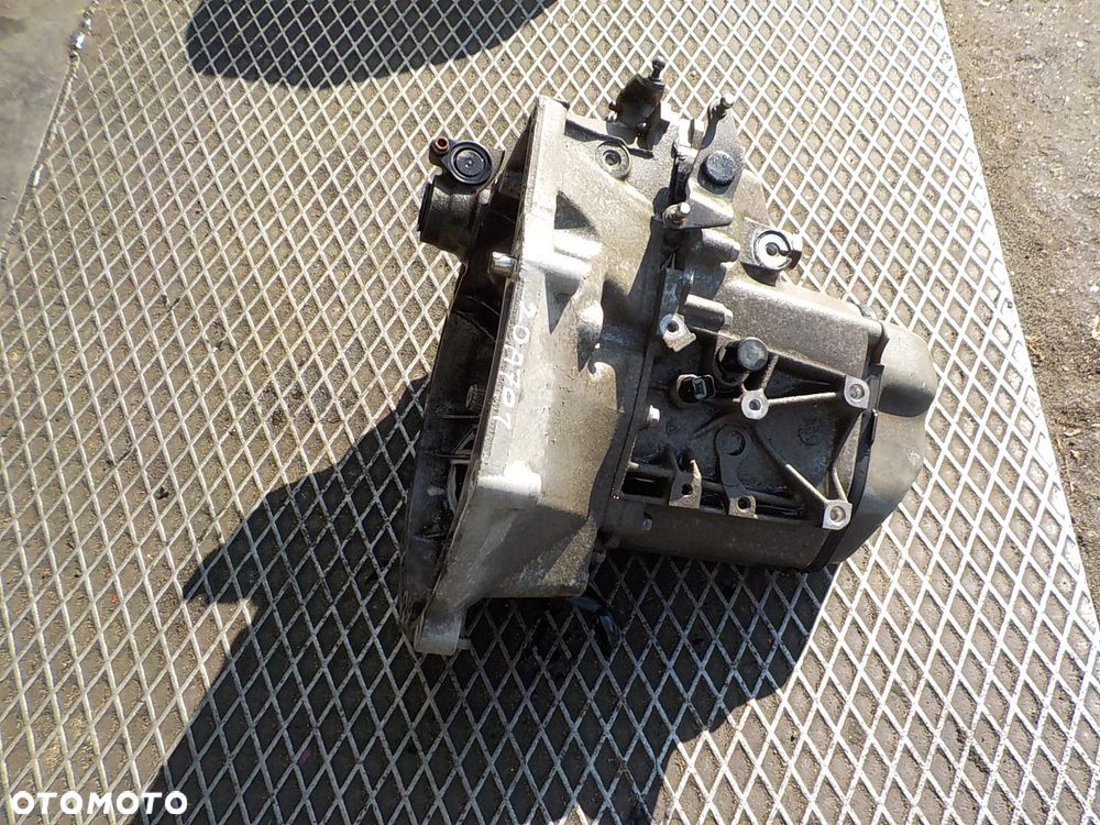 CITROEN C3 III 1.2 VTI SKRZYNIA BIEGÓW 20A701 - 4