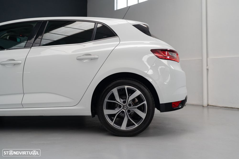 Renault Mégane 1.5 dCi Dynamique S SS - 23