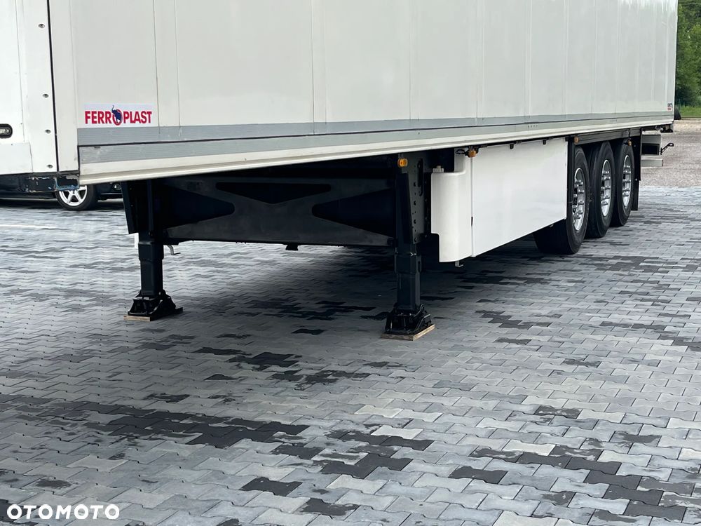 Schmitz Cargobull SCB / CHŁODNIA/ THERMO KING elektr-spalinowy/ MULTITEMPERATURA / DOPPELSTOCK / CONTINENTAL 80% / NOWE HAMULCE/ KOSZ PALETOWY  / OŚ PODNOSZONA/ OKAZJA - 8