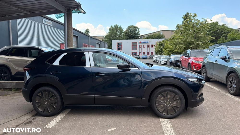 MAZDA CX-30 2025 — imagine 3