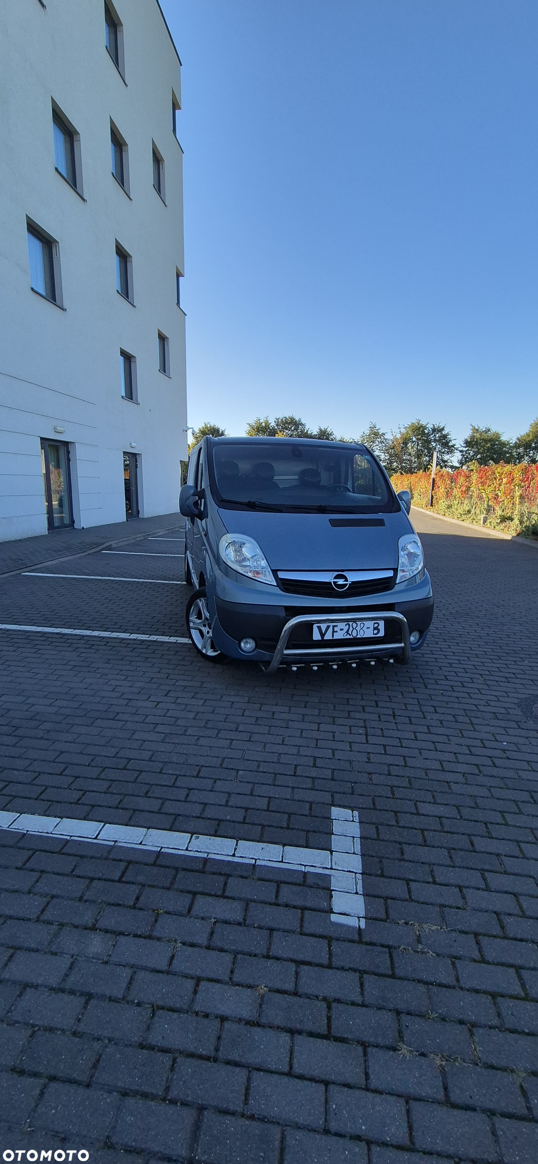 Opel Vivaro - 9