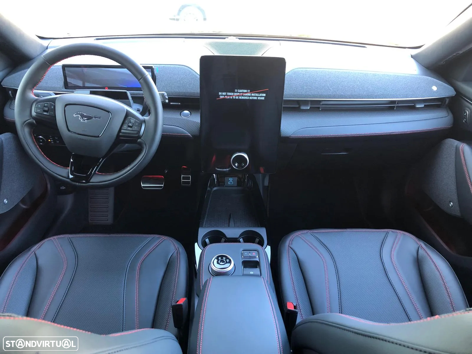 Ford Mustang Mach-E 72.6 kWh Premium AWD - 8