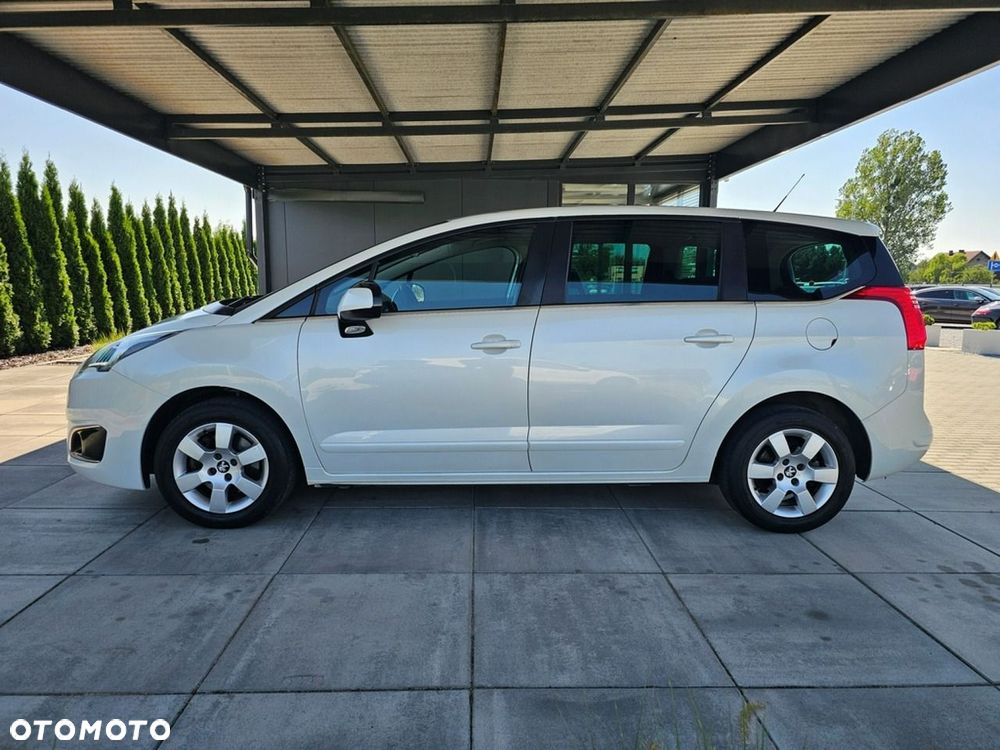 Peugeot 5008 - 9