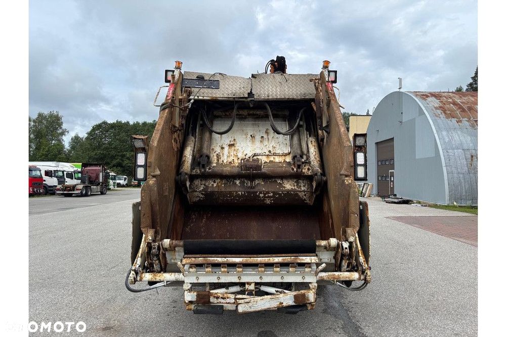 Scania P410 6x2*4 + Kaoussis CRV2000 20 m3 + CRANE ECO 806 - 7