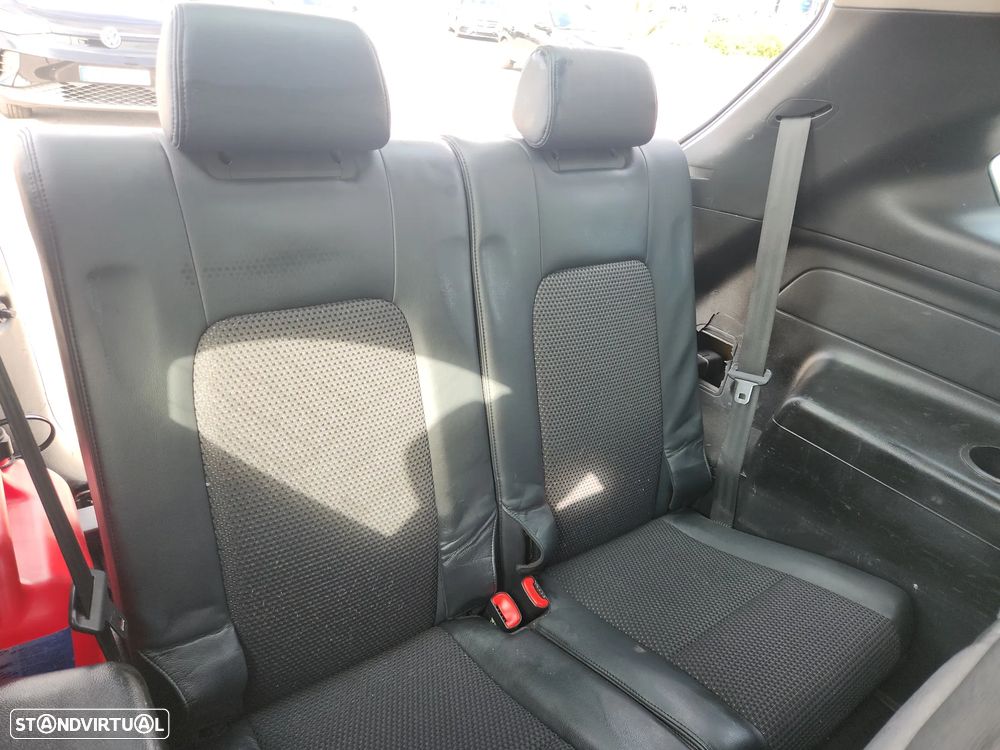 Chevrolet Captiva 2.0 VCDi Seven 7L - 15