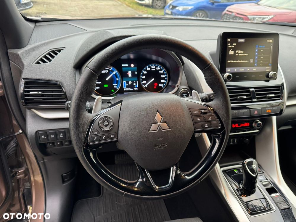 Mitsubishi Eclipse Cross 4WD Plus Select - 12