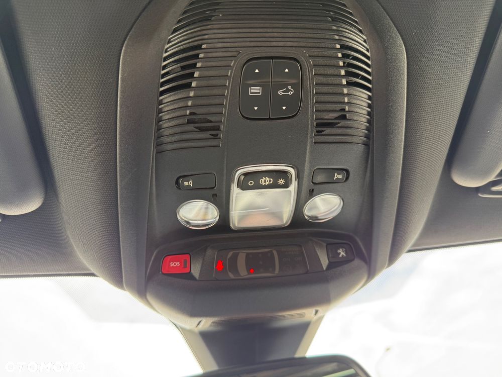 Peugeot 5008 THP 165 EAT6 Stop & Start Active - 33