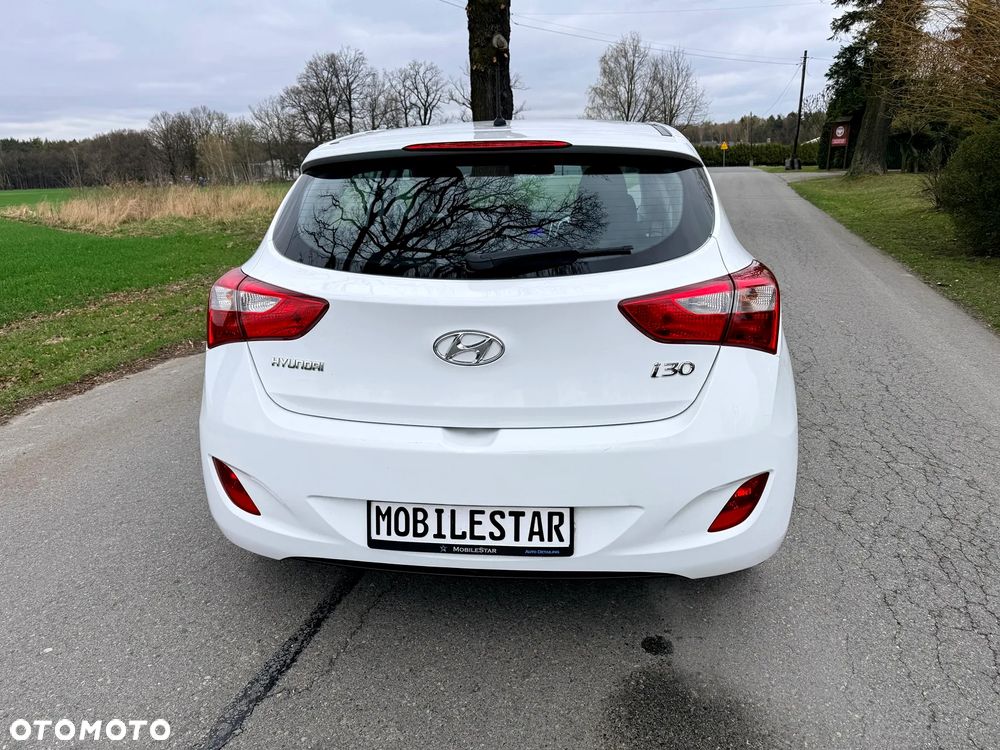 Hyundai i30 - 25