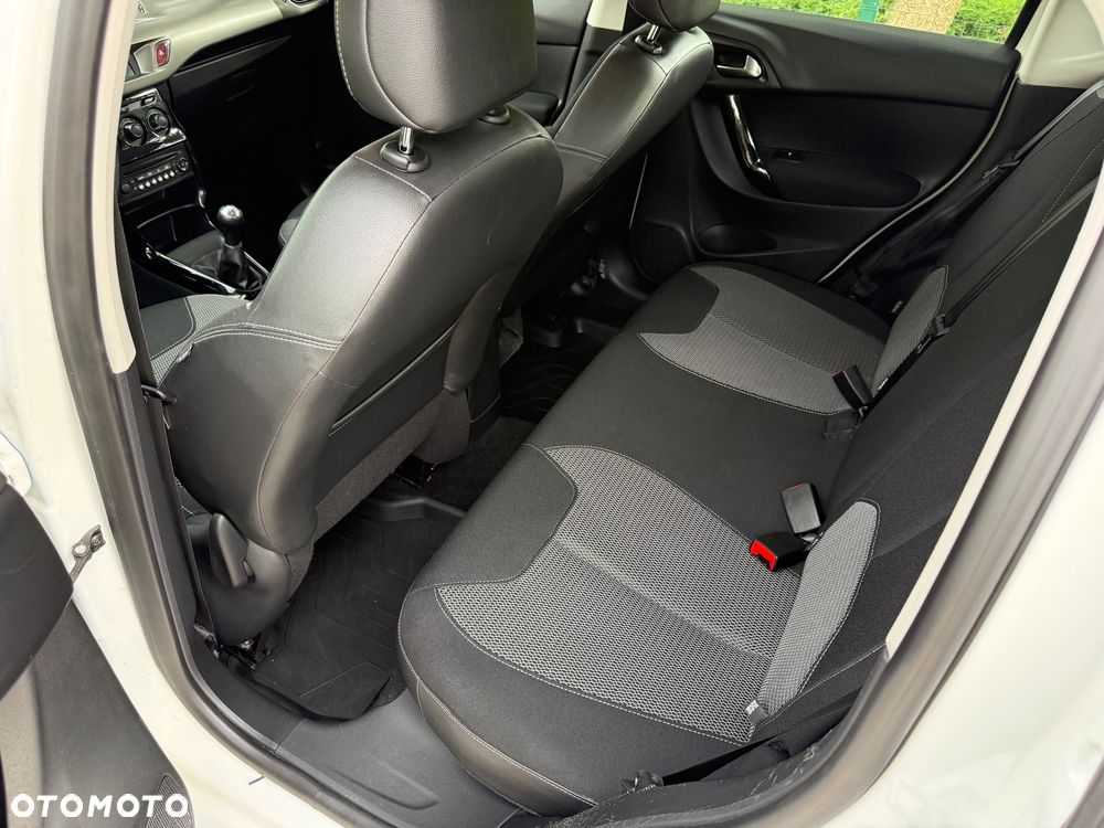 Citroën C3 1.0 PureTech Attraction - 8
