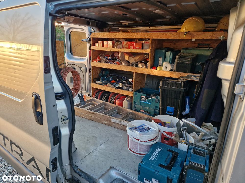 Renault Trafic - 9