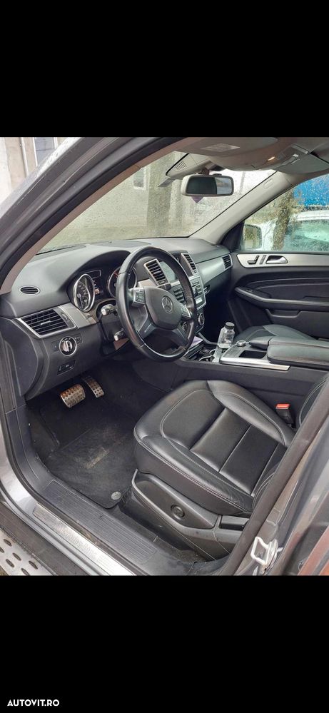 Mercedes-Benz ML 350 BlueTEC 4MATIC Aut - 11