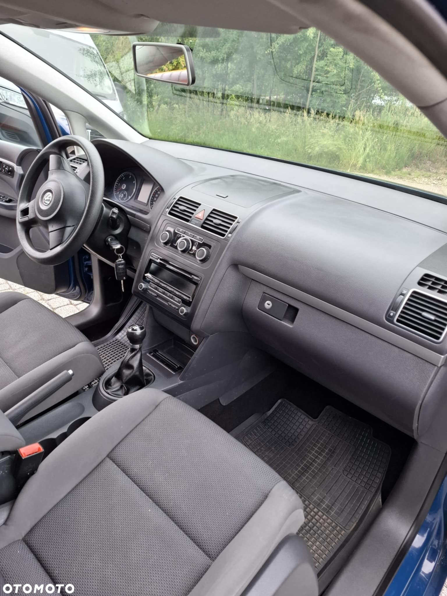 Volkswagen Touran 1.6 TDI DPF Highline - 17