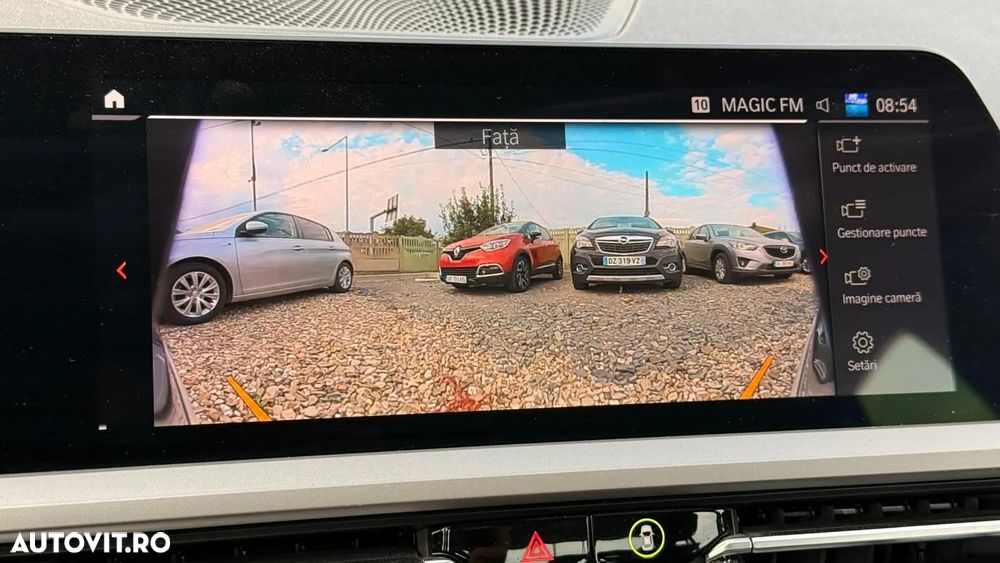 BMW Seria 3 320i Aut. Sport Line - 25