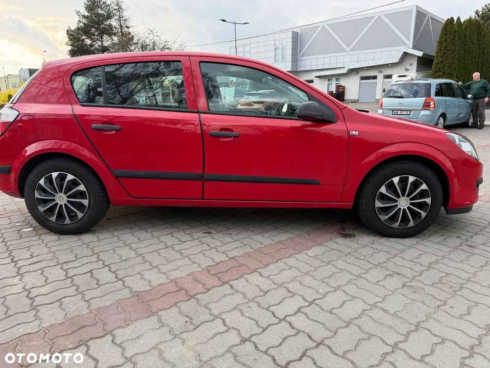 Opel Astra 1.4 - 4