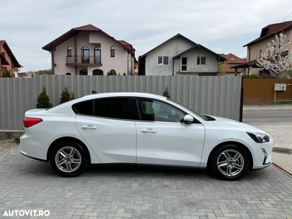 Ford Focus 1.0 EcoBoost Connected - 15