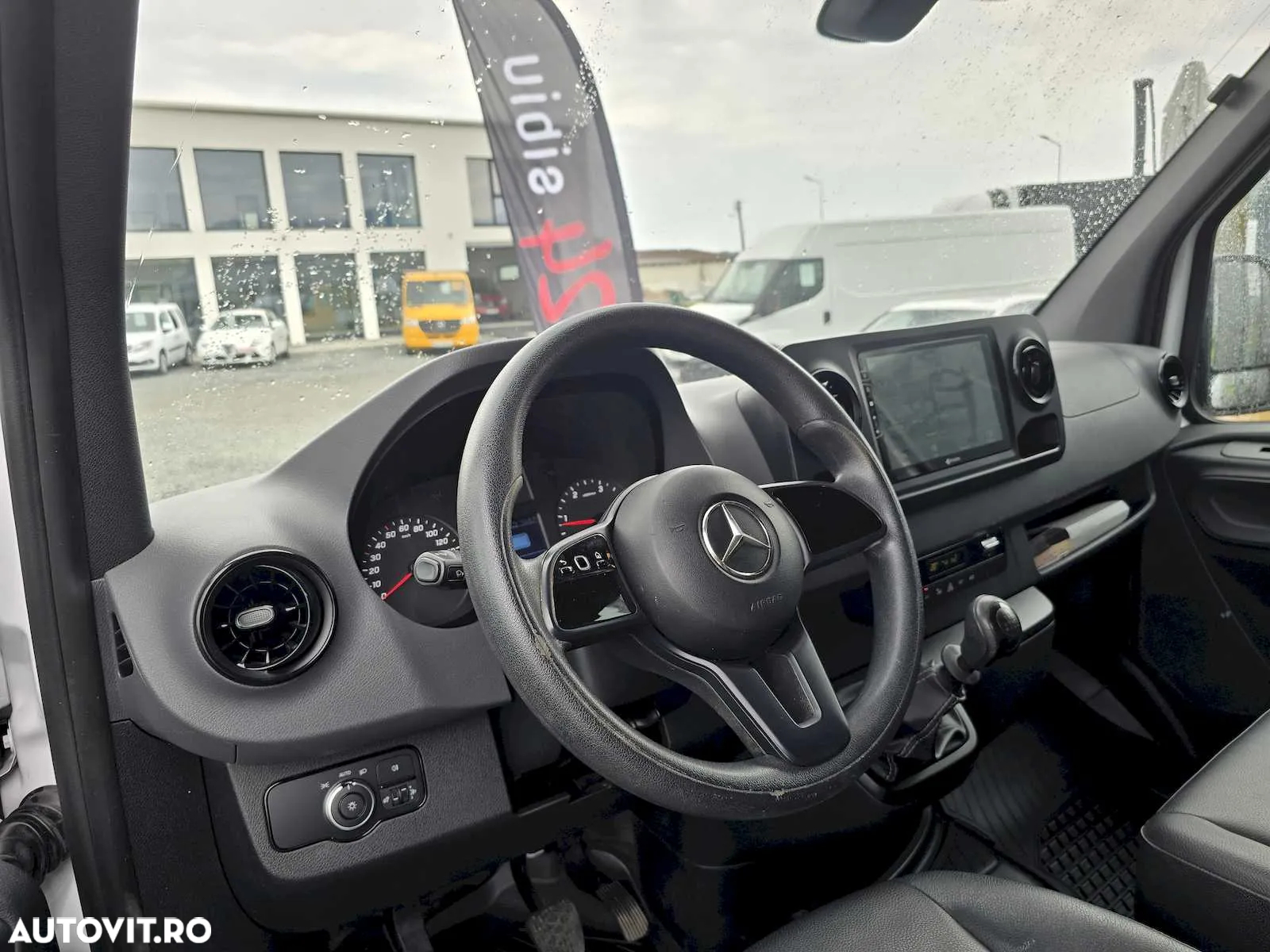 Mercedes-Benz Sprinter 316 CDI 6 paleti. 2019. - 17