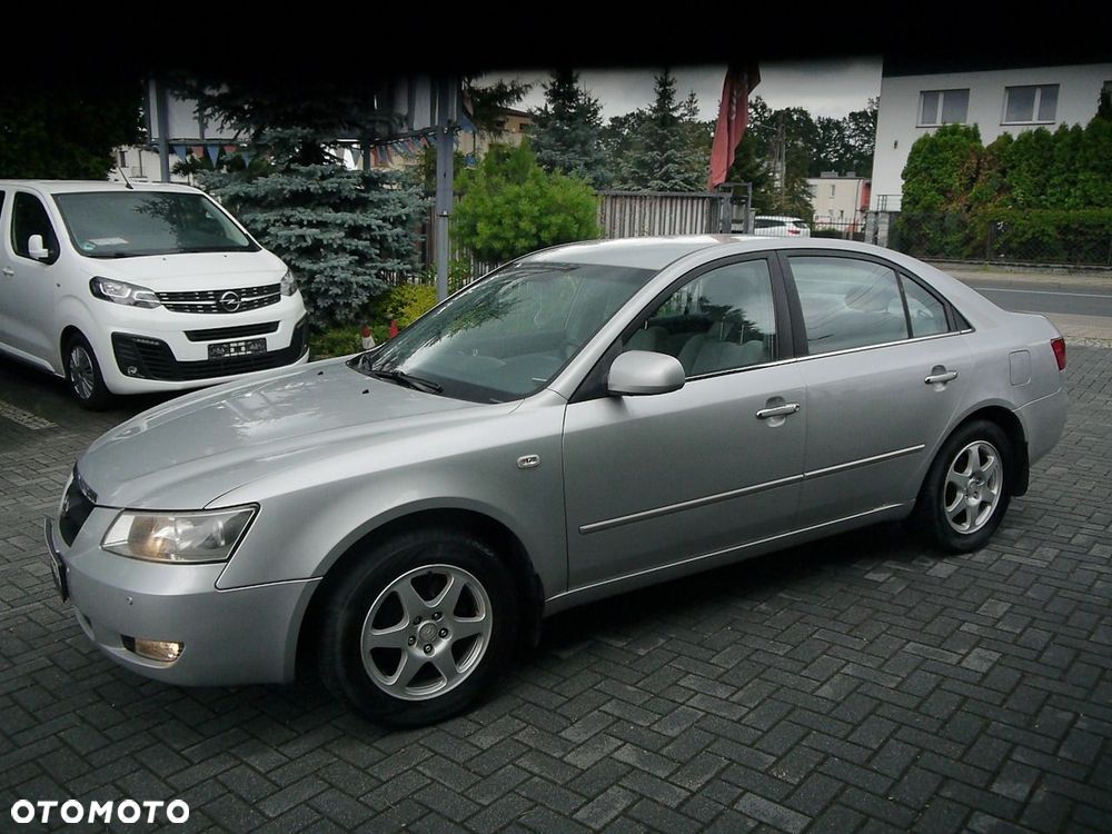 Hyundai Sonata 2.4 GLS - 14