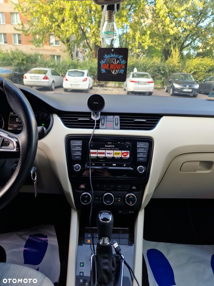 Skoda Octavia 1.4 TSI Style DSG - 5