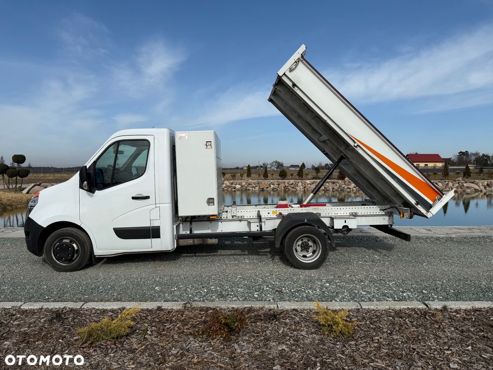 Nissan Interstar - 6
